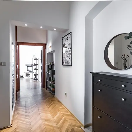 Apartment Silk Lodz (Lodz)